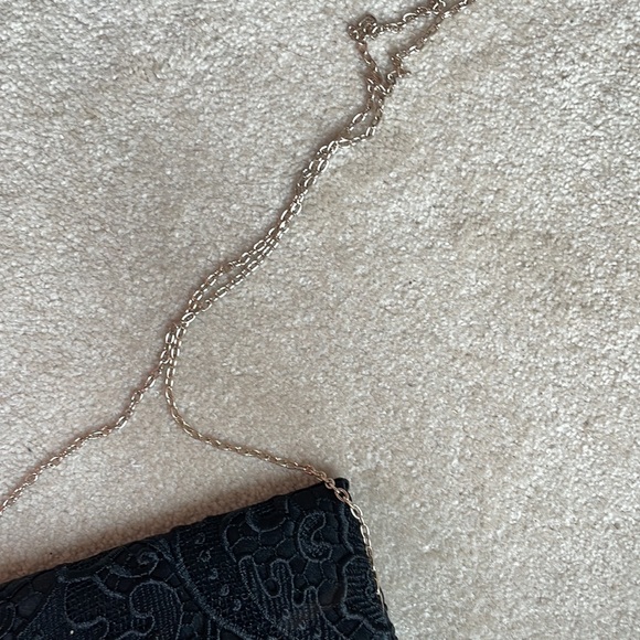 Black Accessorize lace clutch - Picture 4 of 6